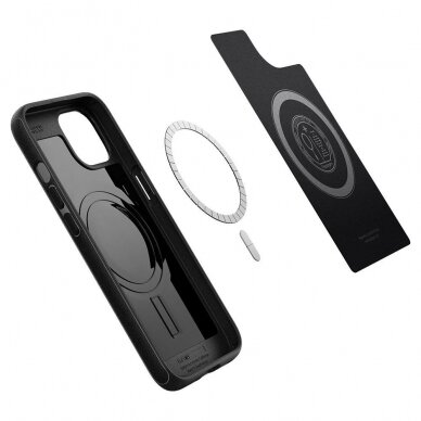 Iphone 13 Aukštos kokybės dėklas Spigen Mag Armor  MagSafe compatible Juodas 7
