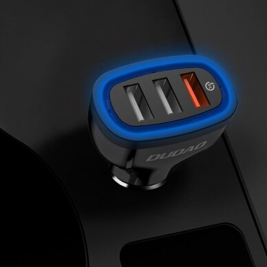 Automoblinis įkroviklis Dudao universal Car Charger 3x USB Quick Charge 3.0 QC3.0 2.4A 18W baltas 8