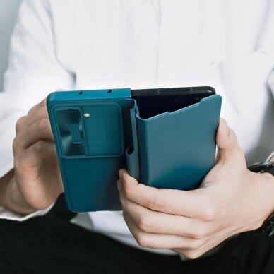 Dėklas Nillkin Qin Leather Pro Samsung Galaxy Z Fold 5 Leather Flip Case su Camera Cover - Auksinis 7